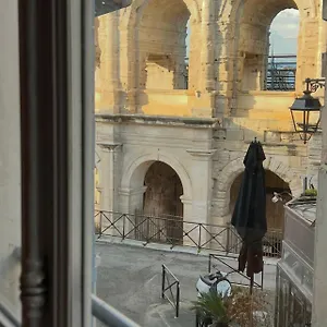 In Arles: De L'amphithéâtre Apartamento Arlés
